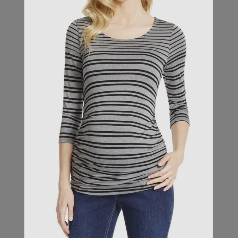 Jessica Simpson ruched side maternity top